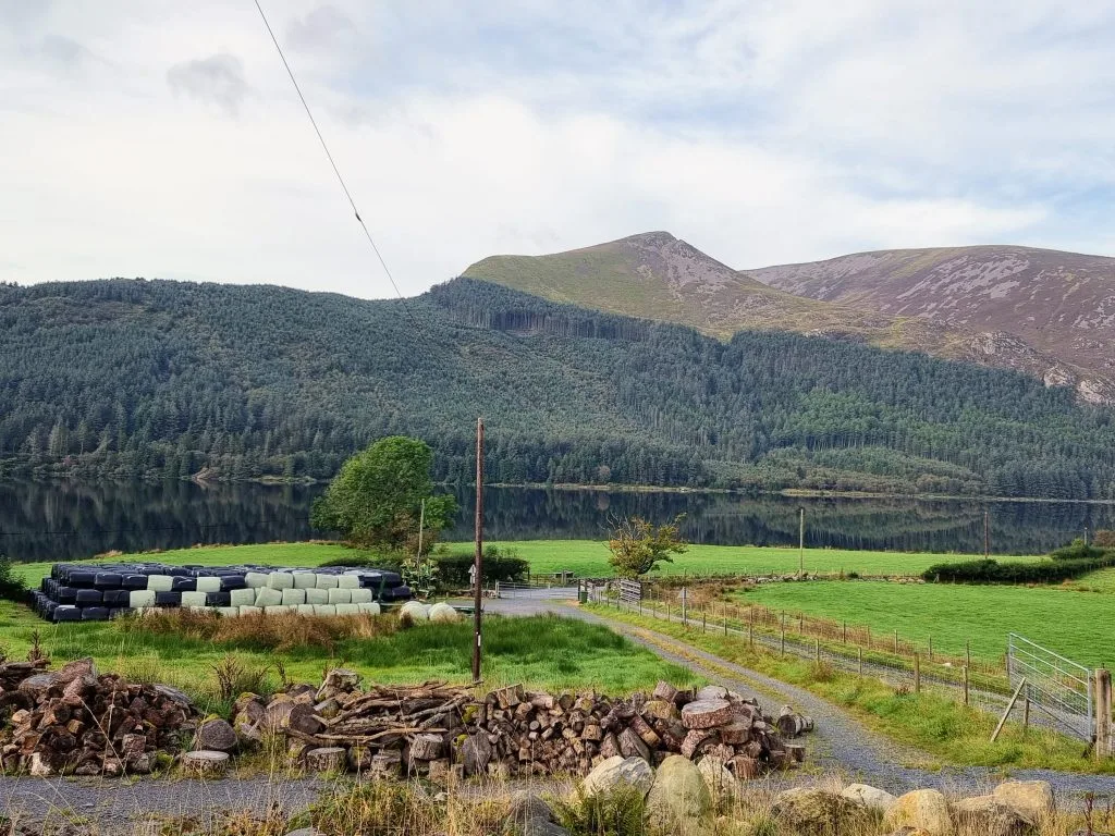 Climbing Snowdon with Kids, frugal mum Snowdon Ranger Path guide, photo of where to start walk