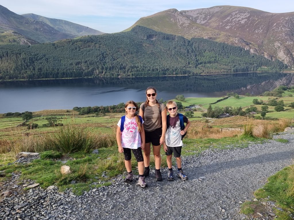 Climbing Snowdon with Kids, frugal mum Snowdon Ranger Path guide, photo of lake and frugal mum family
