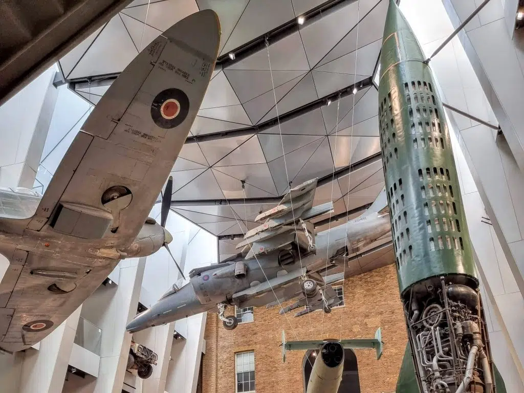 Family days out, 10 best free places to visit in London with kids, tips, frugal mum photo, imperial war museum