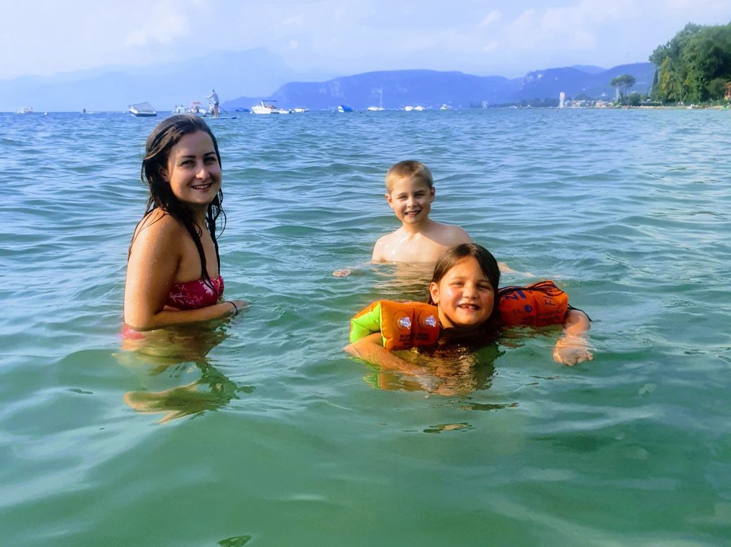 cisano san vito review lake garda eurocamp italy, frugal mum lake photo