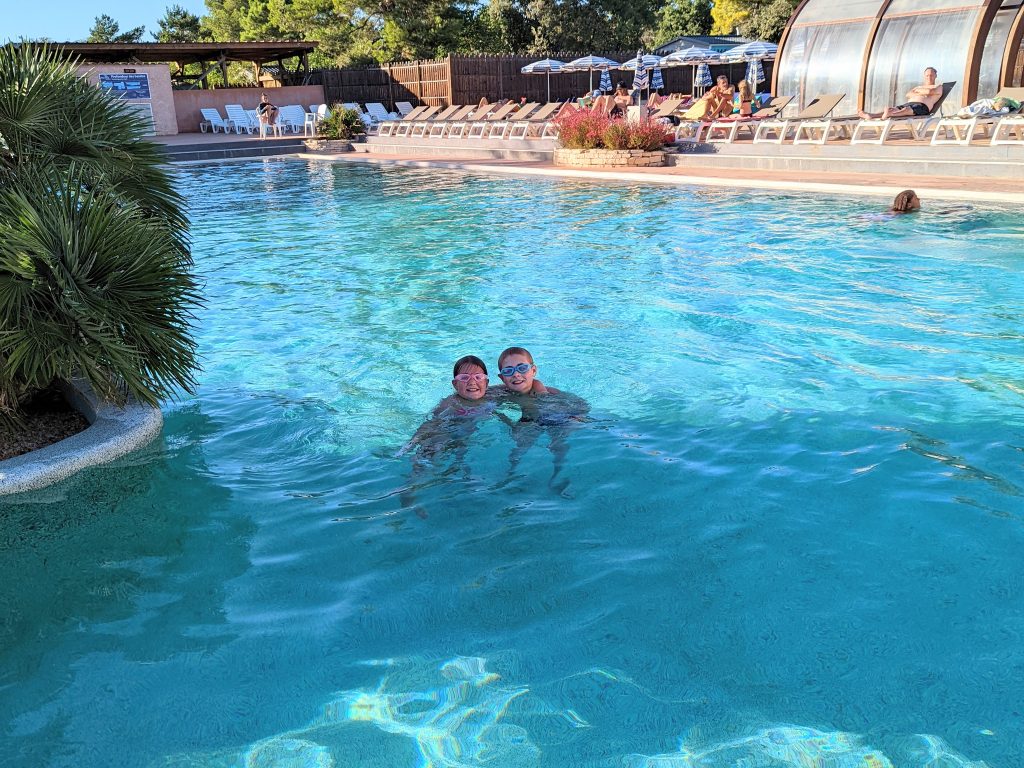 Les Lacs Verdon, Regusse, South of France, frugal mum children in swimming pool, Eurocamp holiday, review, photo