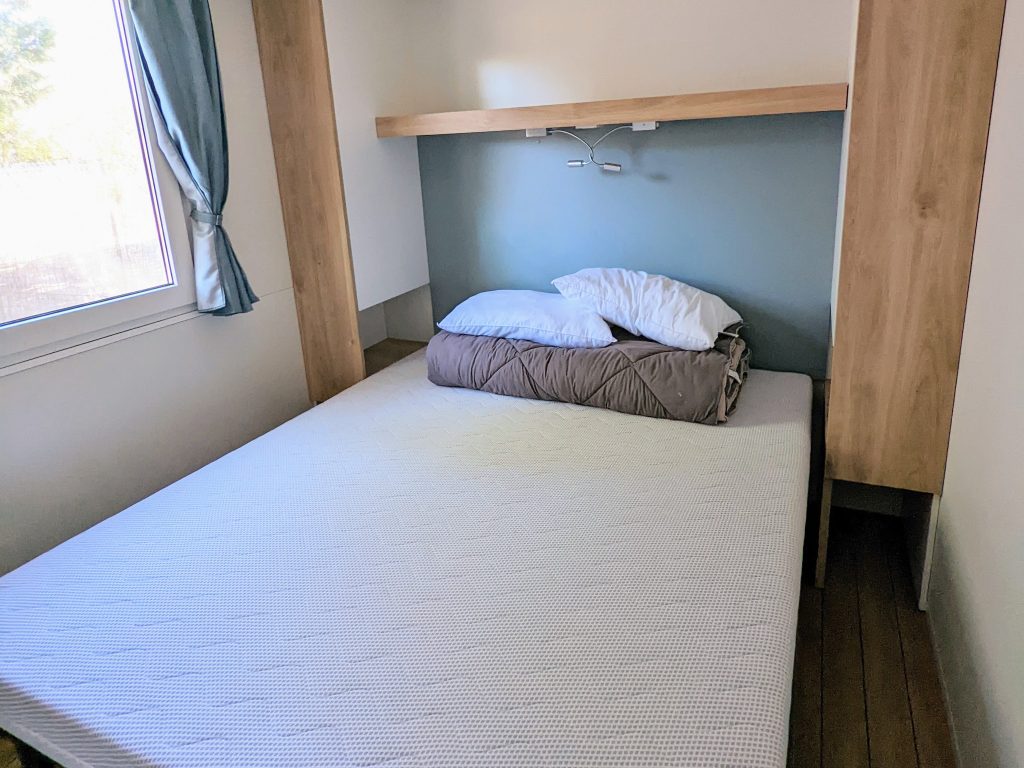 Les Lacs Verdon, Regusse, South of France, azure premium accommodation, mobile home, Eurocamp holiday, frugal mum review photo