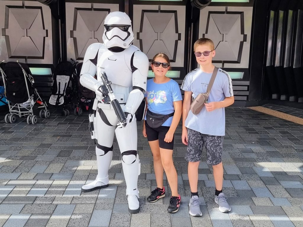 disneyland paris guide, review, frugal mum family photo, children with storm trooper