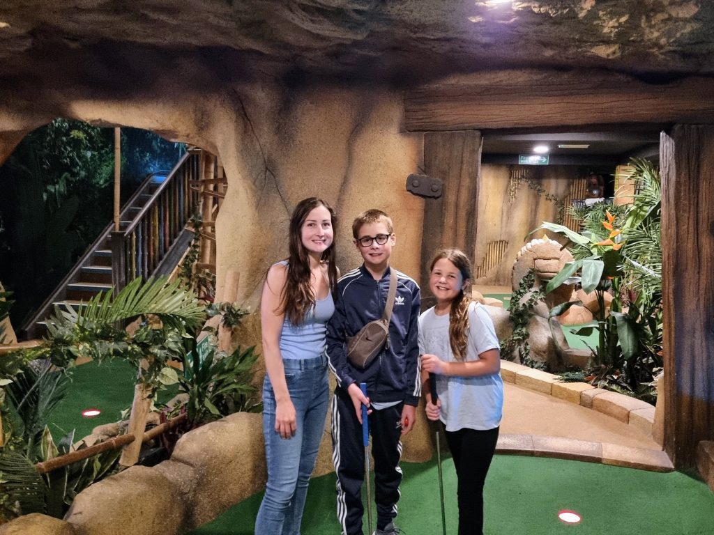 The best things to do in London with teenagers, frugal mum travel guide, photo of indoor golf