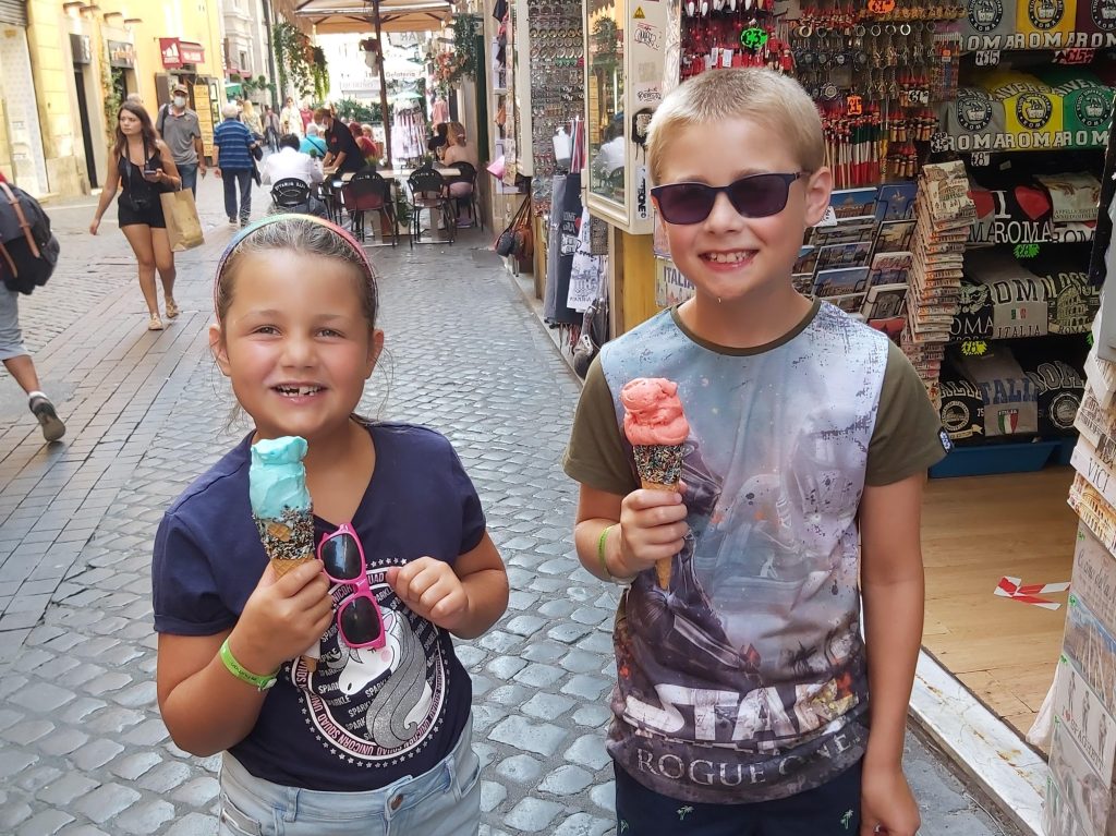 10 reasons why you should visit Italy with kids, family holiday destination, frugal mum photo ice-cream