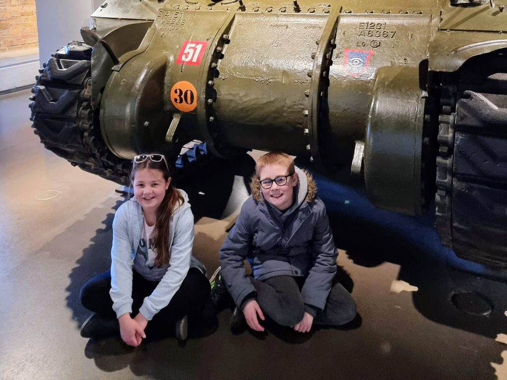 Family days out, 10 best FREE places to visit in London with kids, tips, frugal mum photo, imperial war museum