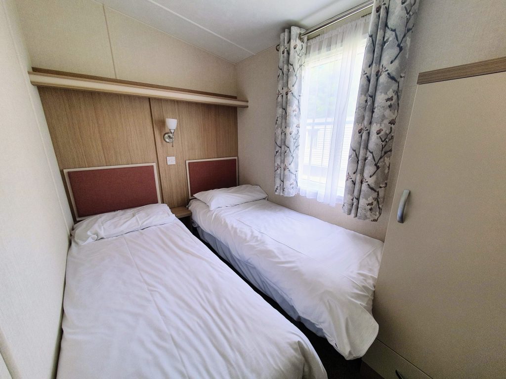 Parkdean Resorts Lower Hyde Review, Isle of Wight, frugal mum UK travel guide, photo of accommodation