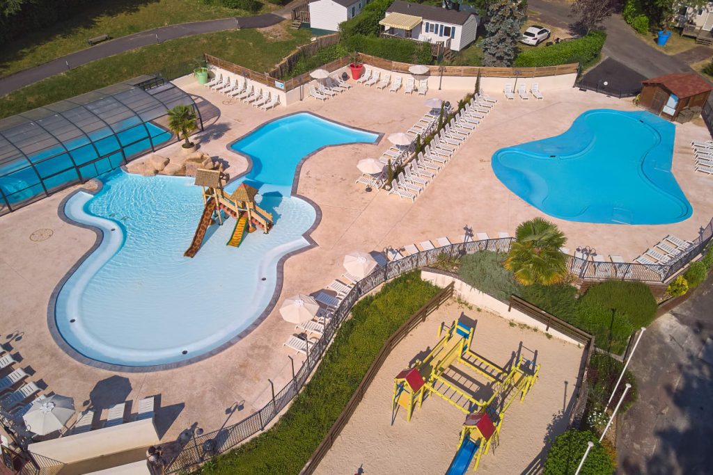 Eurocamp without a car, best car free holidays near an airport, frugal mum travel guide, photo of Le Chêne Gris, Paris, France