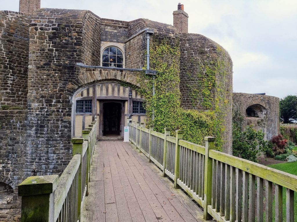 English Heritage, Visiting Walmer Castle with kids, a fun family day out guide, frugal mum photo of castle bridge