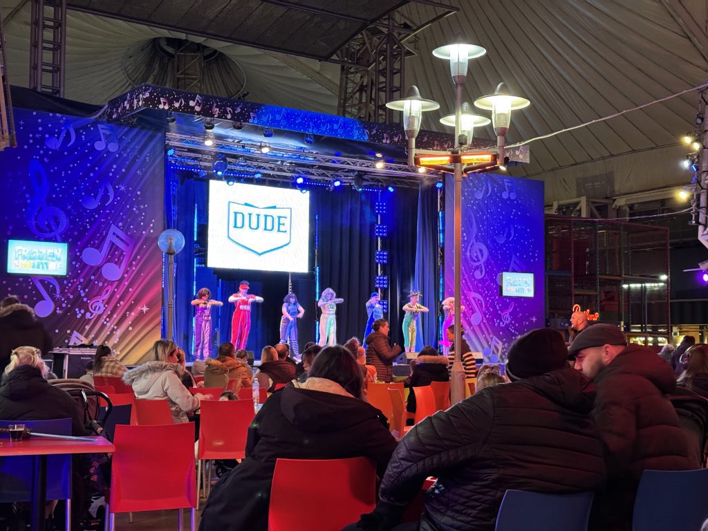 The Ultimate Butlins Bognor Regis frugal mum Holiday Guide, Review, photo of skyline show