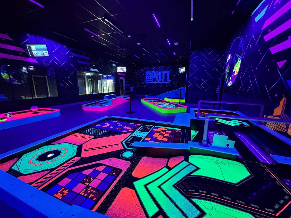 The Ultimate Butlins Bognor Regis frugal mum Holiday Guide, Review, photo of playxperience neon golf