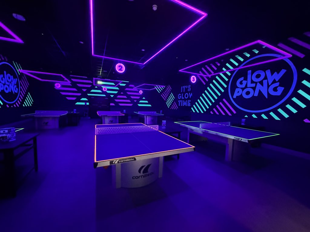 The Ultimate Butlins Bognor Regis frugal mum Holiday Guide, Review, photo of playxperience glow pong