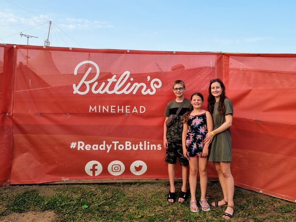 butlins minehead, somerset, bognor regis review, sign, frugal mum children, review, photo