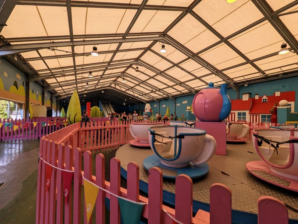 The Ultimate Butlins Minehead Holiday Guide & Review, frugal mum photo of indoor rides