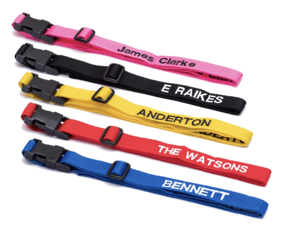 Etsy Gift Guide ideas, travel presents, woman, man, him, her, families, personalised luggage straps