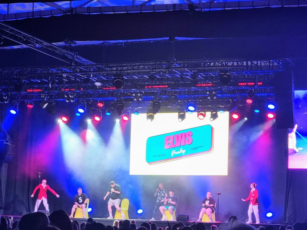 butlins bognor regis entertainment photo greg james game show