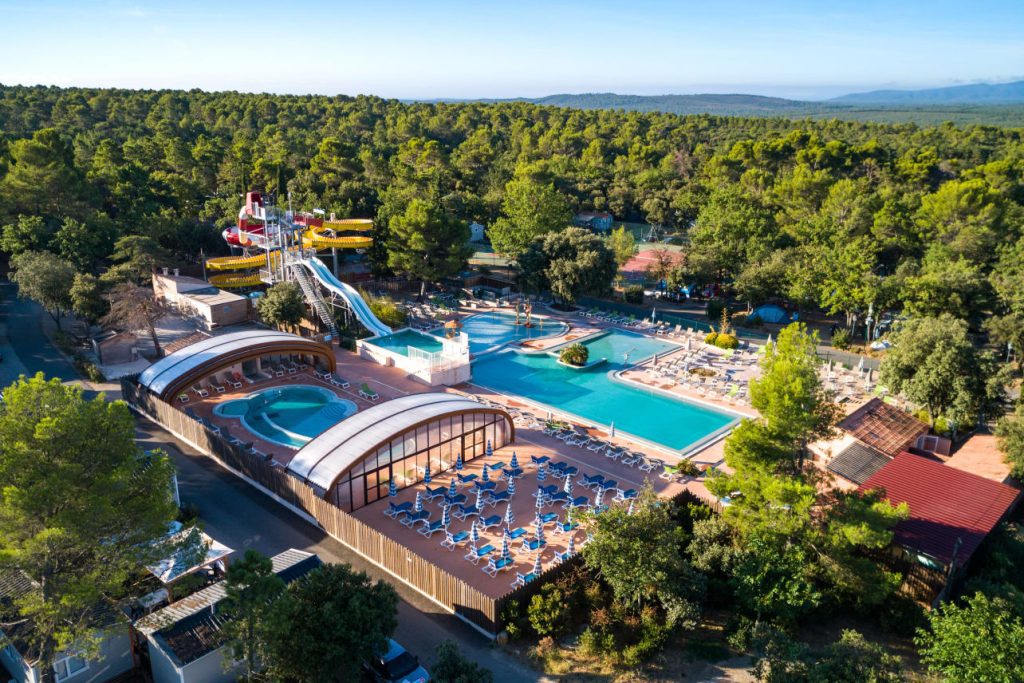 best epic waterpark Eurocamp holidays for waterslides, frugal mum travel guide, photo of les lacs du verdon, Provence, France