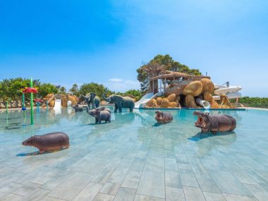 Where are the best places to stay in Salou with kids, spain, frugal mum travel guide