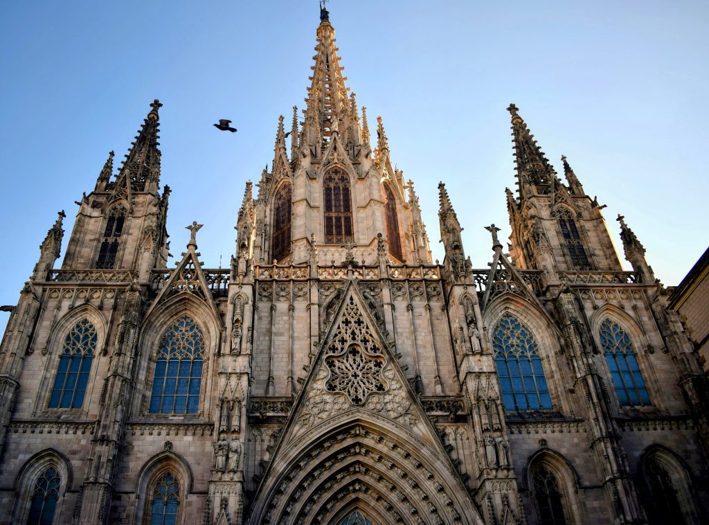 The best things to do in Barcelona on a budget with kids, frugal mum travel guide, photo of barcelona cathedral