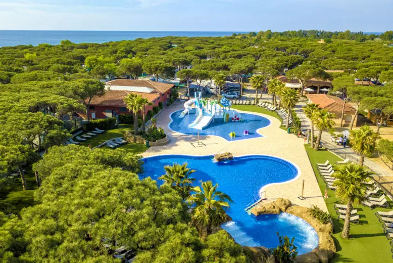 Eurocamp without a car, best car free holidays near an airport, frugal mum travel guide, photo of bella terra, spain