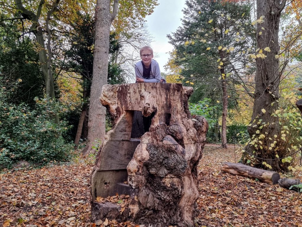 English Heritage, Visiting Walmer Castle with kids, a fun family day out guide, frugal mum photo of outside area with child