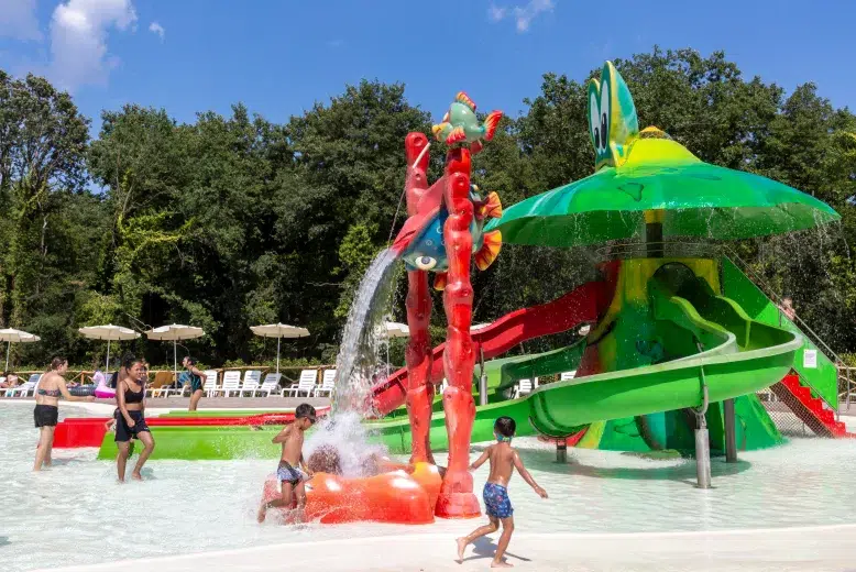 The best Eurocamp family holidays for a city break in Europe, frugal mum travel guide, photo of hu i pini village, rome