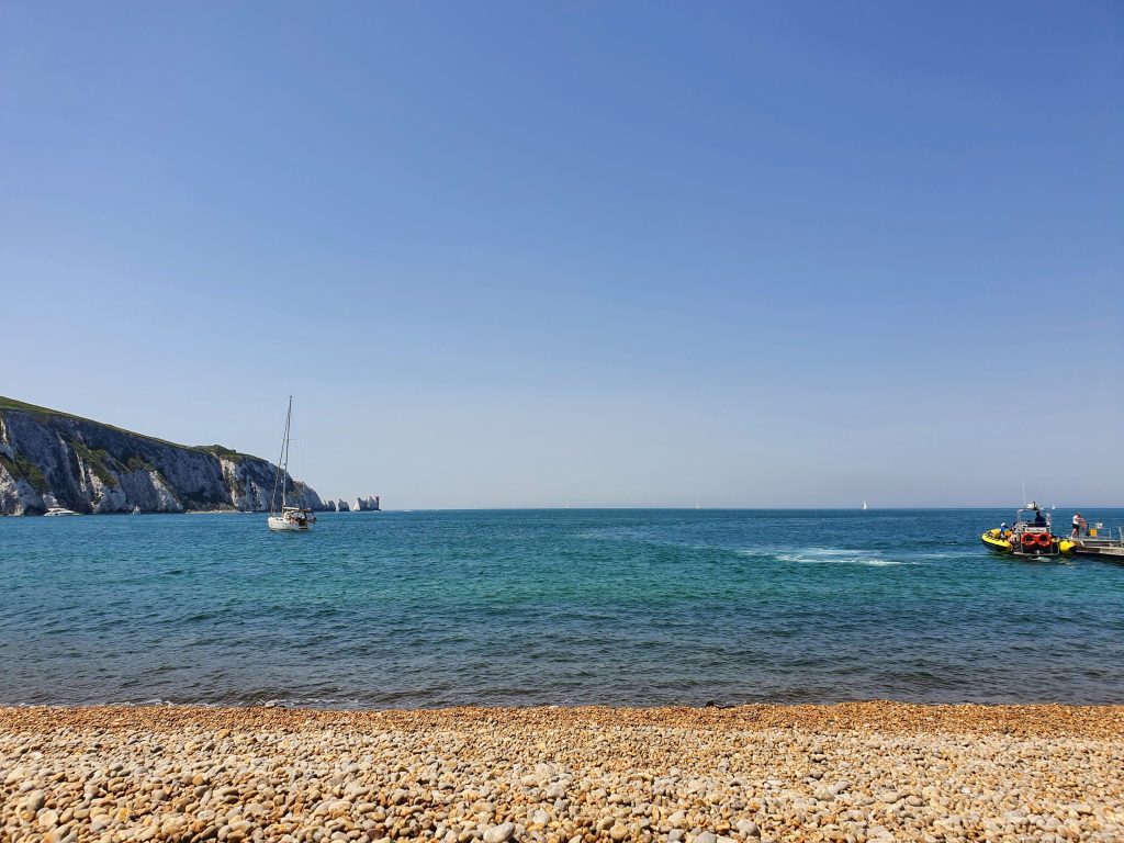 10 reasons why you should visit the Isle of Wight with kids, frugal mum guide, photo of boats on water