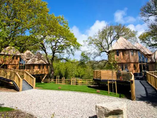 New Forest with Kids, best family holiday parks, frugal mum guide, photo of Shorefield Holidays, Shorefield Country Park, New Forest