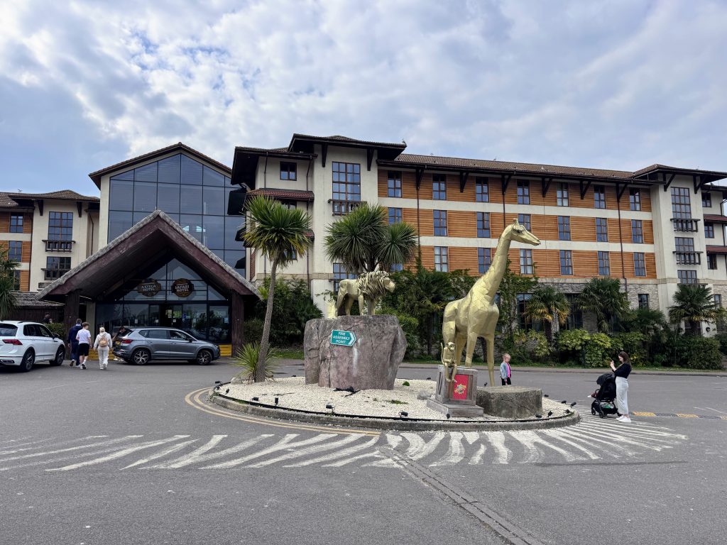 Chessington Resort Guide, is the Safari or Azteca hotel better, frugal mum review, photo of hotel exterior