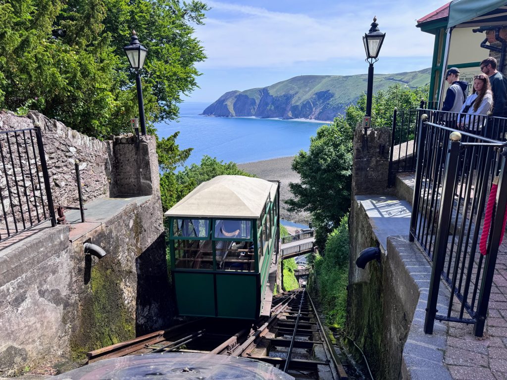 The 5 best things to do in North Devon with kids, frugal mum guide, photo of lynton and lynmouth cliff railway