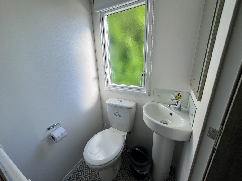 North Devon with Kids, Woolacombe Bay and Twitchen House Holiday Park Review, frugal mum, photo of diamond caravan ensuite