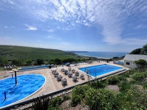 Best holiday parks in Devon for families, frugal mum travel guide