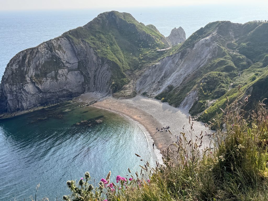 The 10 best things to do in Dorset with kids, frugal mum travel guide, days out, photo of durdle door beach