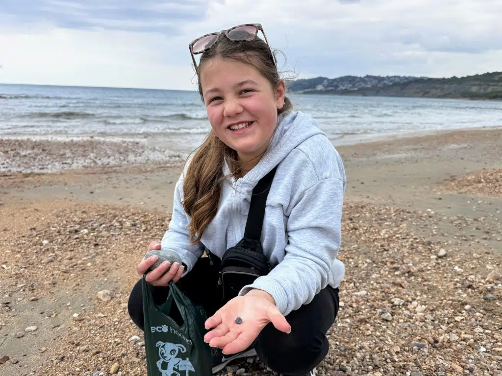 Dorset with Kids, The best family-friendly holiday parks, frugal mum guide, photo of fossil hunting at charmouth