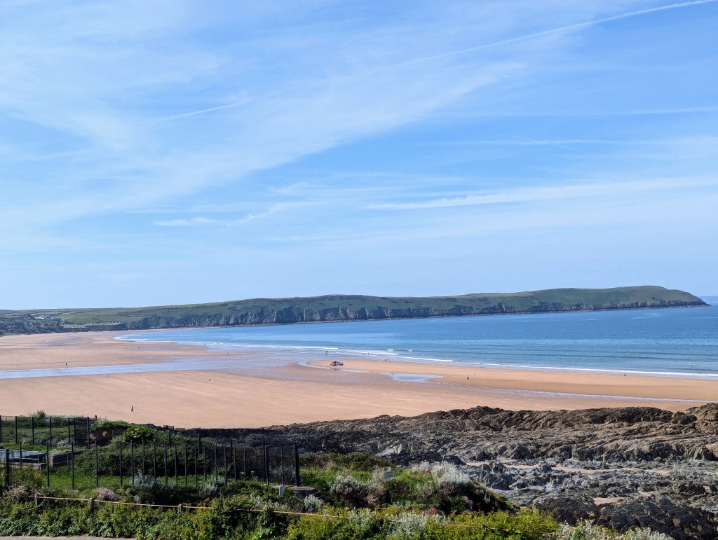 The 5 best holiday parks in South Devon for families, frugal mum guide, photo of beach