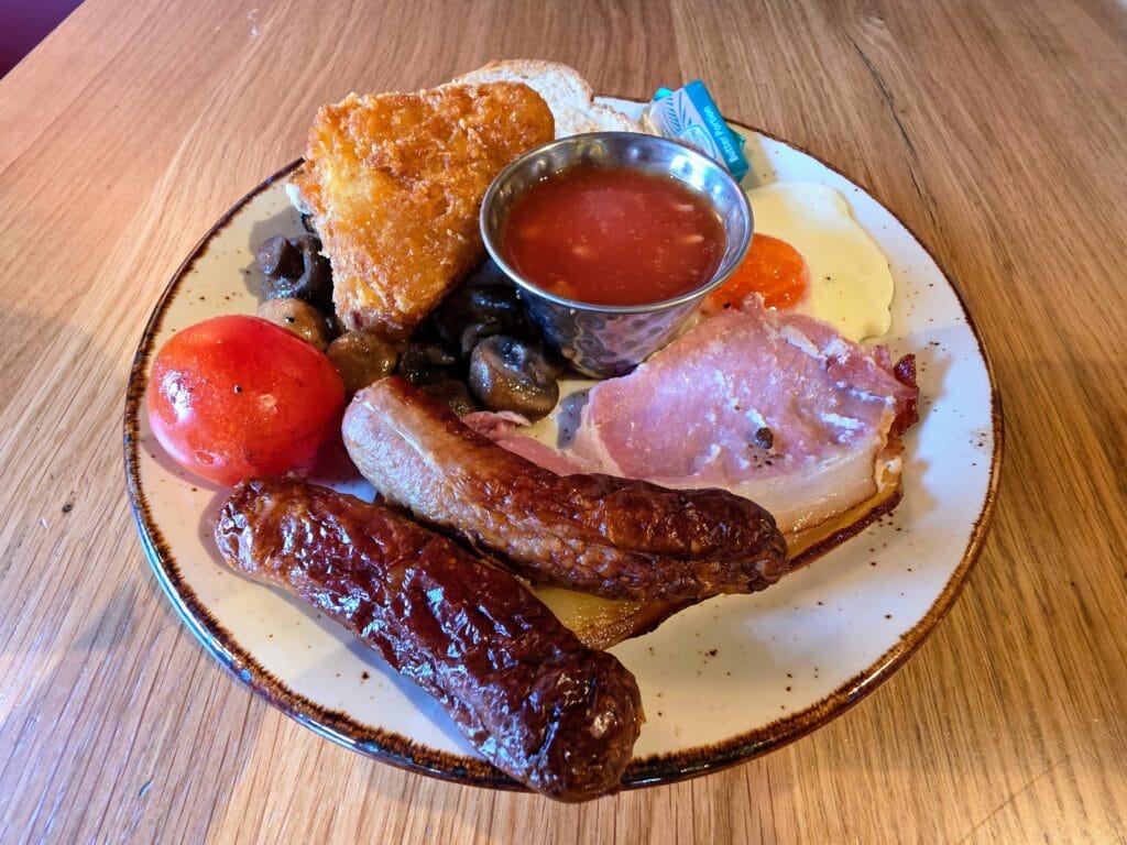 Kids Eat Free (or for £1) During the School Summer Holidays 2026, frugal mum guide, image of food