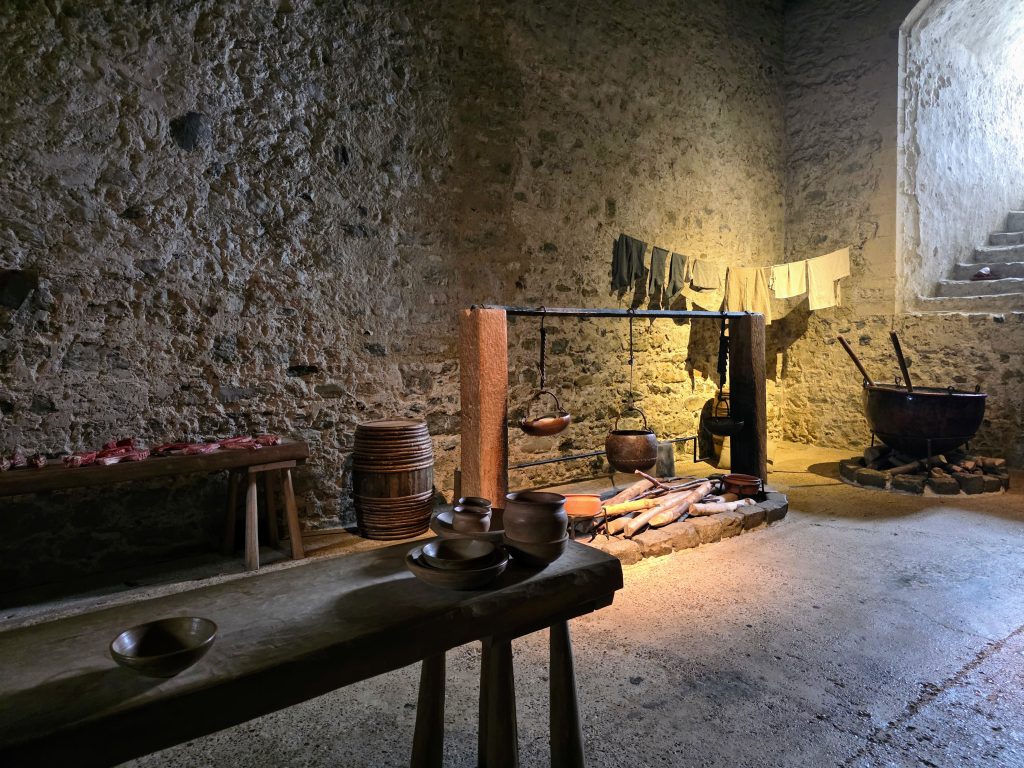 Visiting Dover Castle with kids, a fun family day out guide, frugal mum photo of kitchen in the great tower