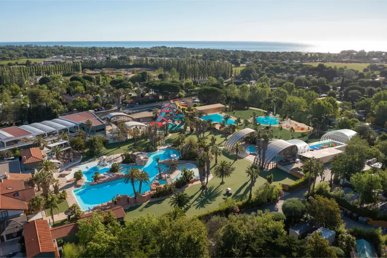 best epic waterpark Eurocamp holidays for waterslides, frugal mum travel guide, photo of la sirene, france