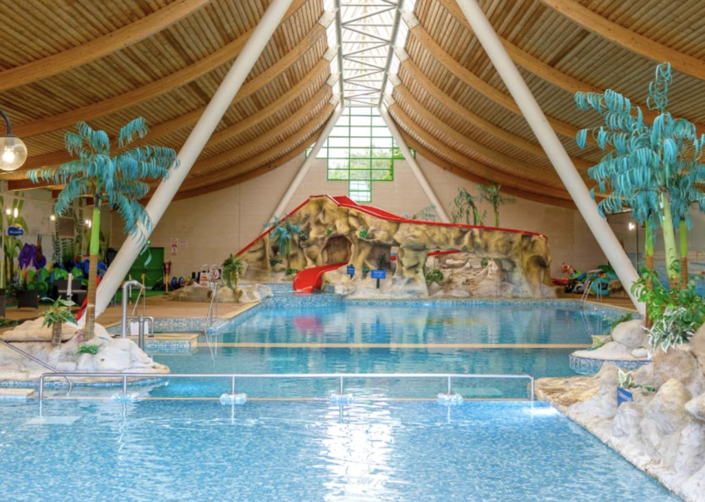 The 10 best things to do in Norfolk with kids, frugal mum travel guide, photo of parkdean vauxhall holiday park