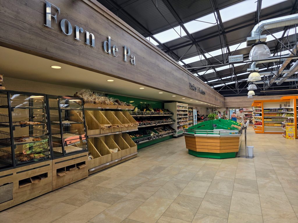 Eurocamp Holiday Review: Playa Montroig, Costa Dorada, Spain, frugal mum travel guide, photo of supermarket