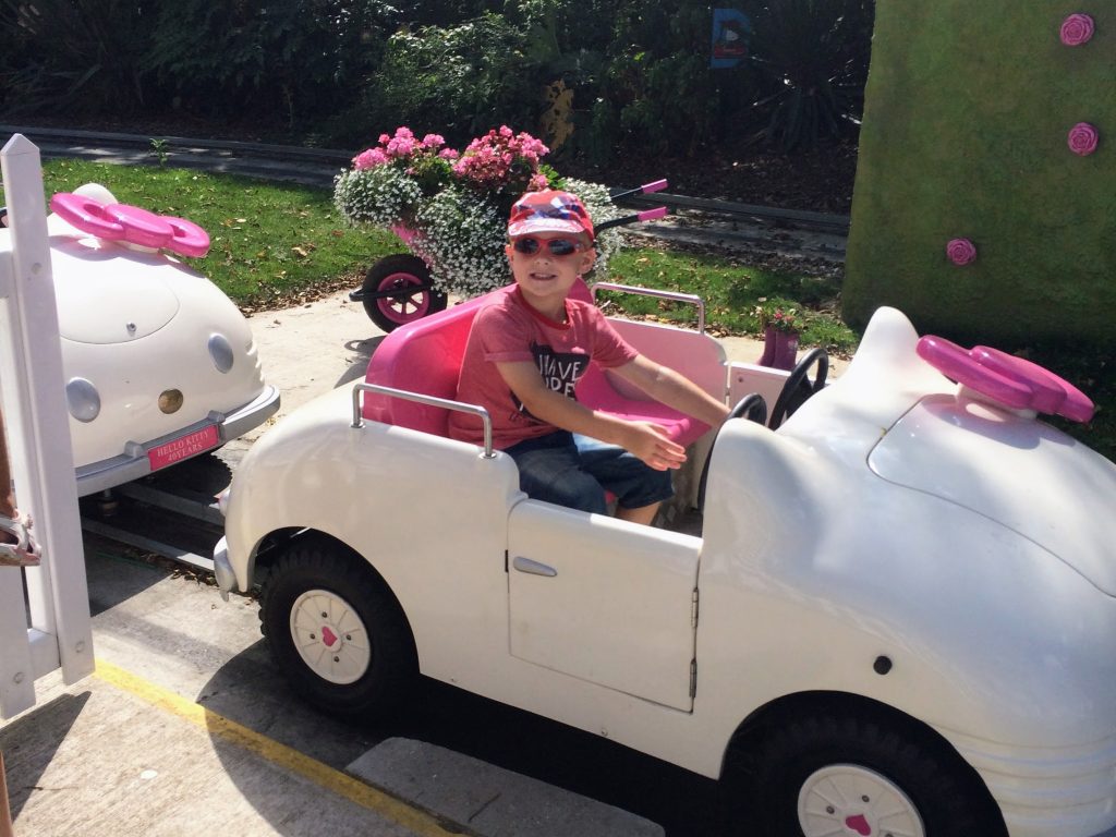 The best things to do in Sussex with kids, frugal mum travel guide, photo at Drusillas Park