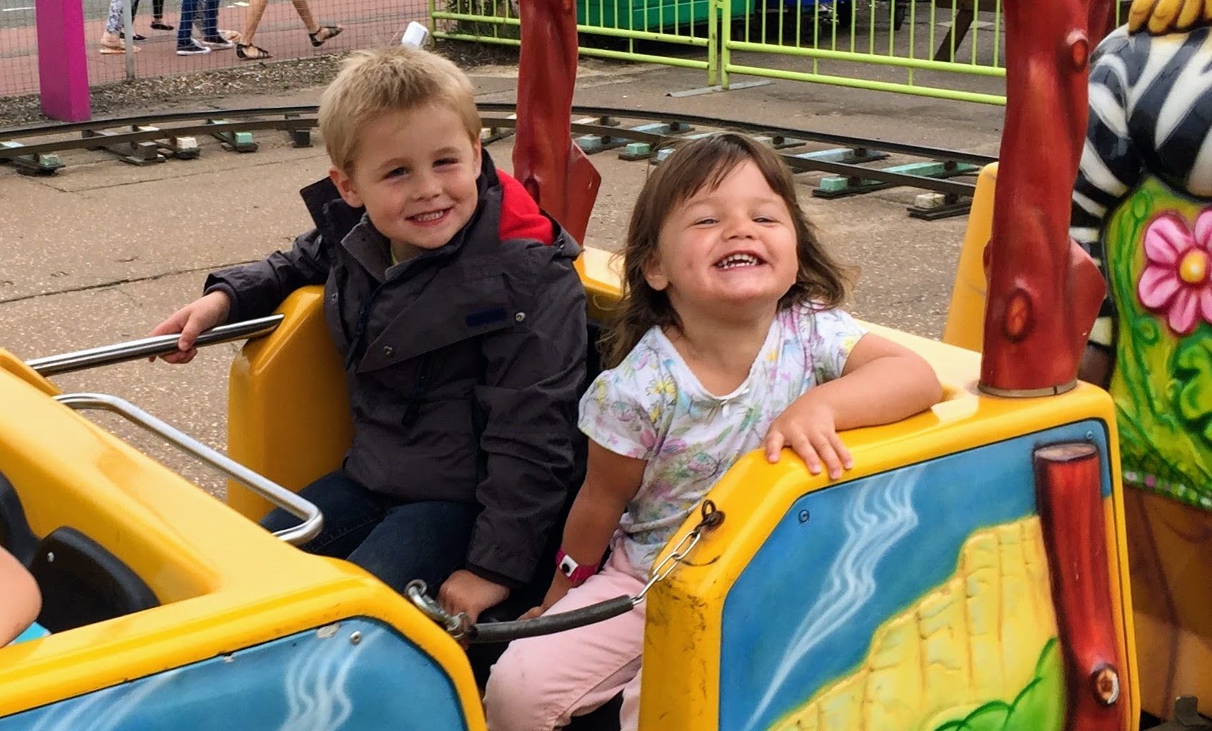 The 5 best things to do in Great Yarmouth with kids, frugal mum travel guide
