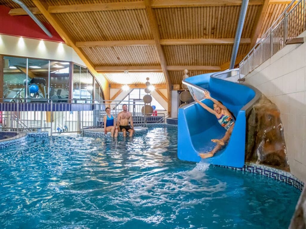 12 Best Holiday Parks in Dorset for Families, frugal mum guide, photo of bowleaze cove