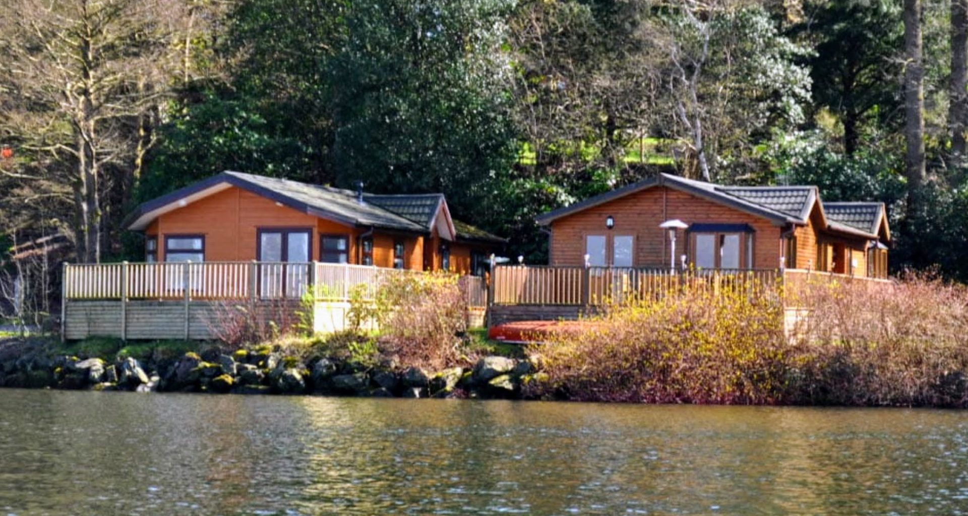 The Ultimate Parkdean Resorts family hot tub holiday guide, frugal mum travel guide UK