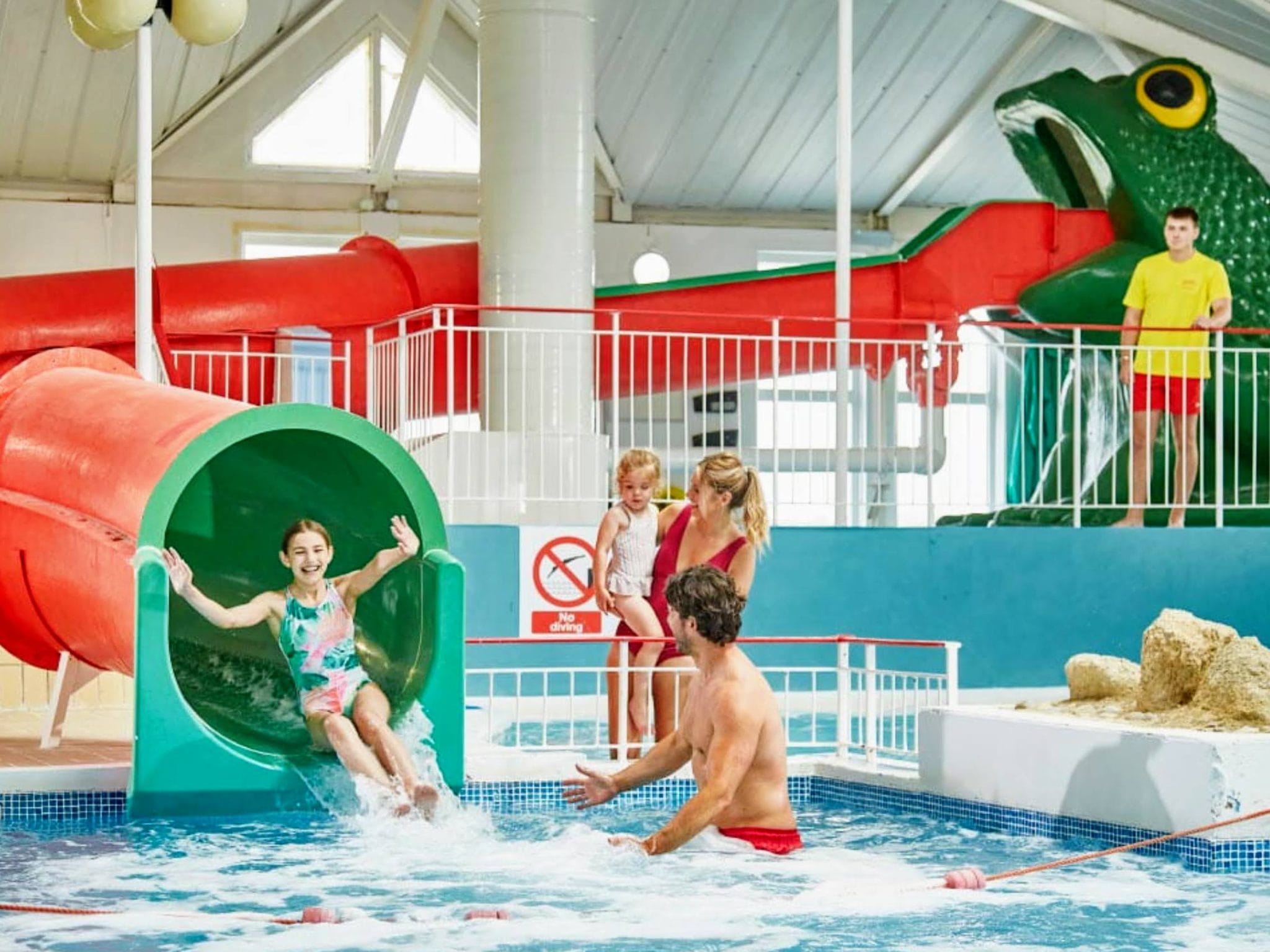 Which Parkdean Resorts holiday parks are on the Isle of Wight?