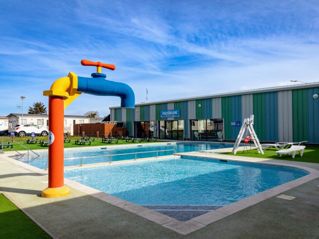 The best holiday parks in Essex for families, frugal mum travel guide, image of Seawick park holidays uk