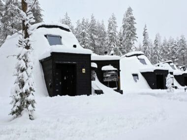 Where to stay in Rovaniemi with kids, the best hotels, apartments igloos, frugal mum travel guide