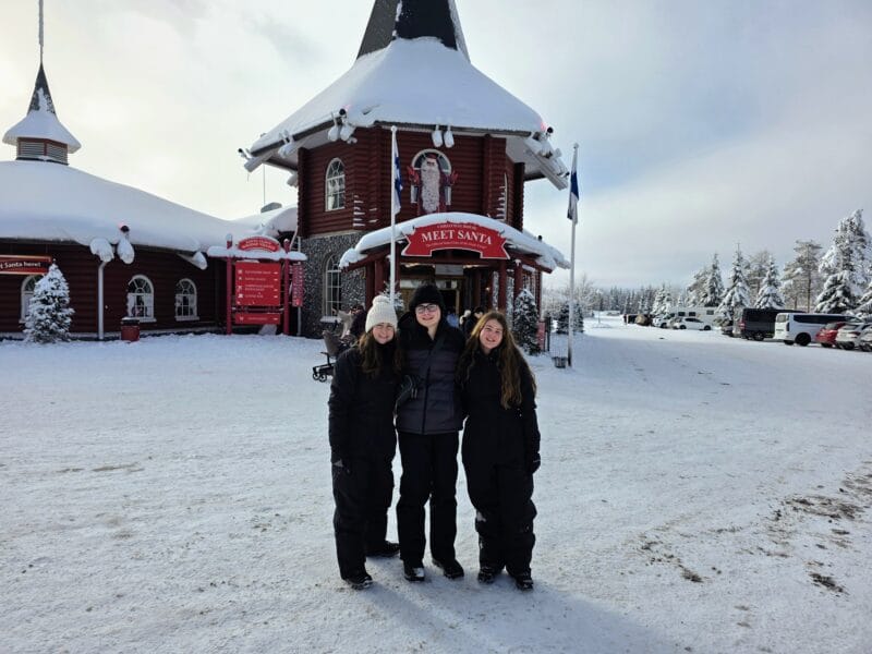 How many days do you need in Rovaniemi with kids, frugal mum lapland travel guide