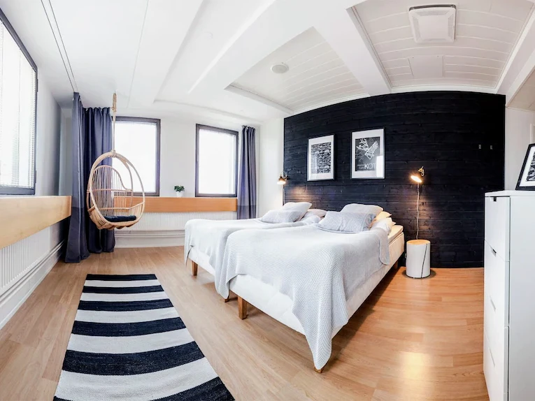 Where to stay in Rovaniemi with kids, the best hotels, apartments igloos, frugal mum travel guide, image of hostel cafe koti