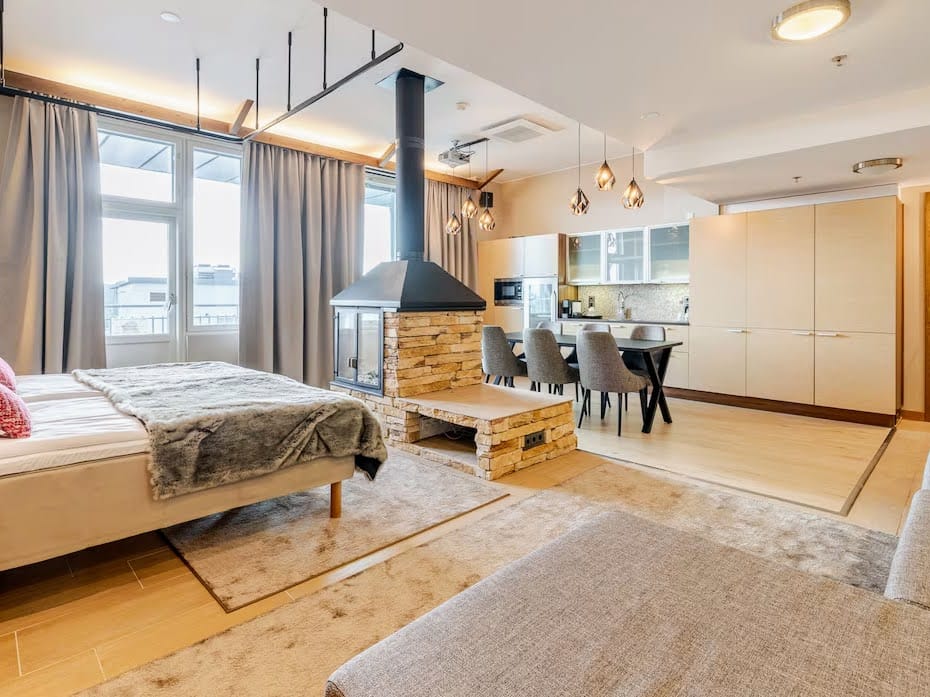 Where to stay in Rovaniemi with kids, the best hotels, apartments igloos, frugal mum travel guide, image of santa's hotel santa claus